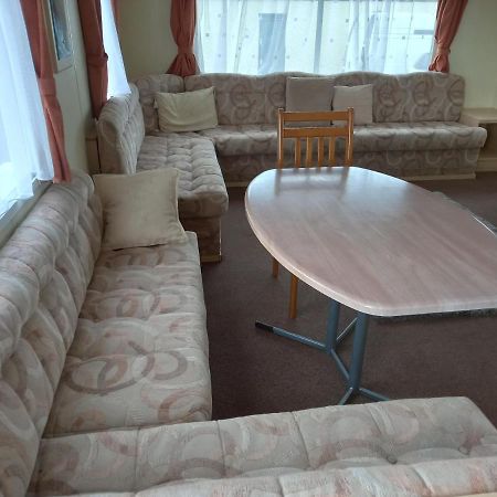 Holiday Home In Lyons Robin Hood Holiday Park Meliden Eksteriør billede