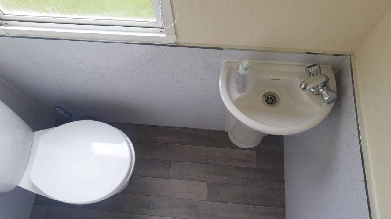 Holiday Home In Lyons Robin Hood Holiday Park Meliden Eksteriør billede