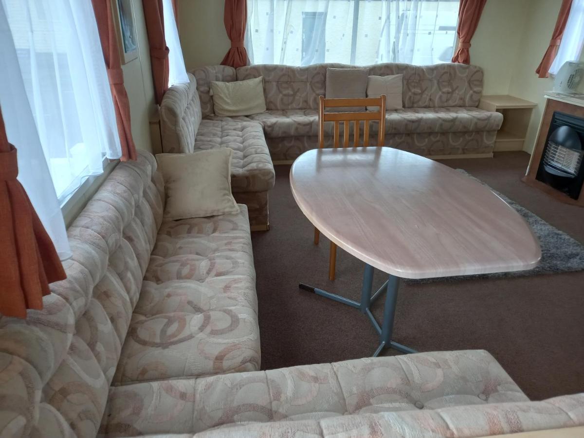 Holiday Home In Lyons Robin Hood Holiday Park Meliden Eksteriør billede
