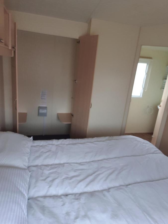 Holiday Home In Lyons Robin Hood Holiday Park Meliden Eksteriør billede
